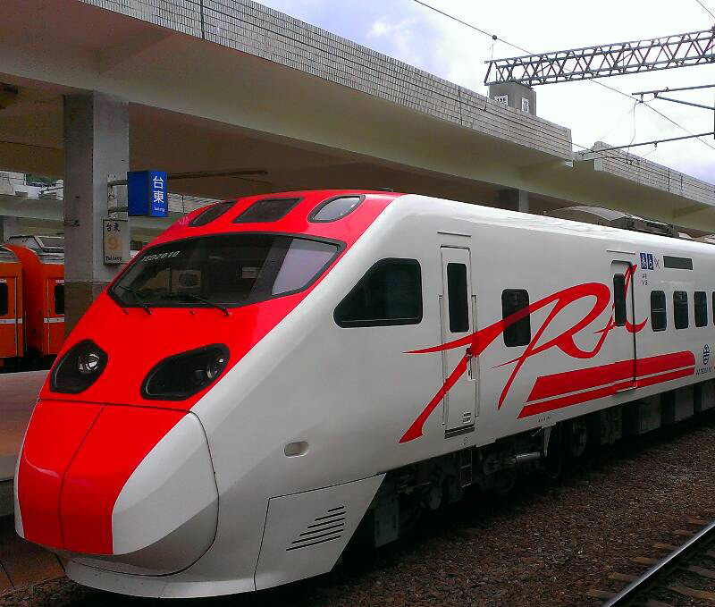Puyuma Express railway networking deployment